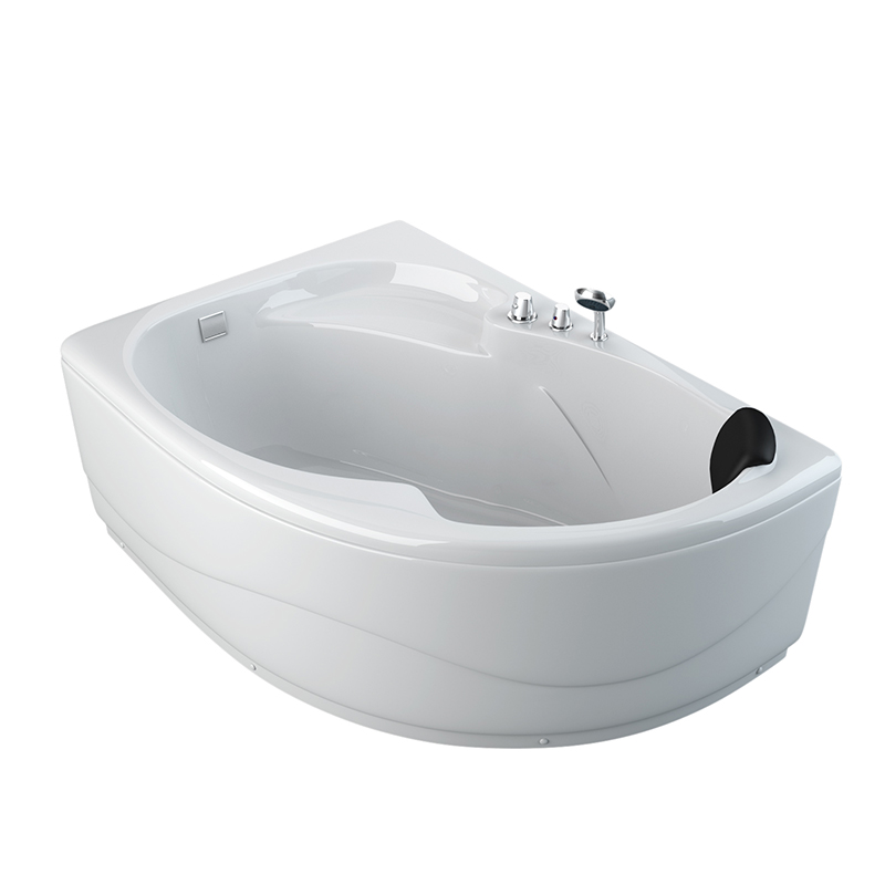 Acrylic Panel Bathtub Item.: 067A