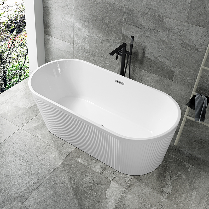 Freestanding Bathtub Item.:823-1